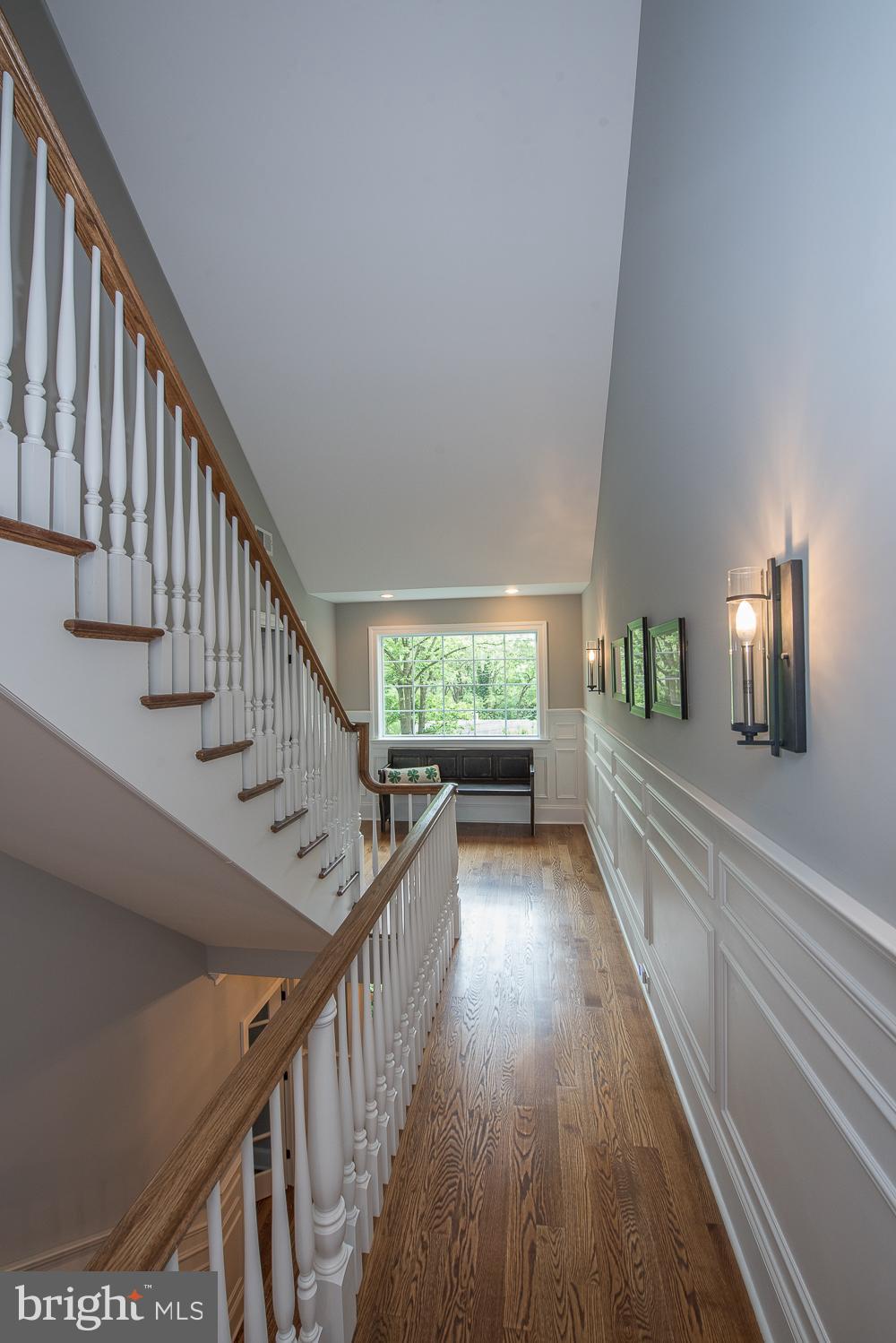 688 Knox Road Wayne, PA 19087 - Photo 38 of 51 2nd Floor Hallway with Landing