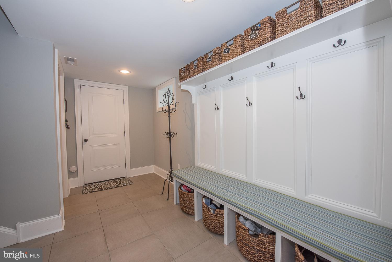 688 Knox Road Wayne, PA 19087 - Photo 44 of 51 Mudroom & entry from Garage