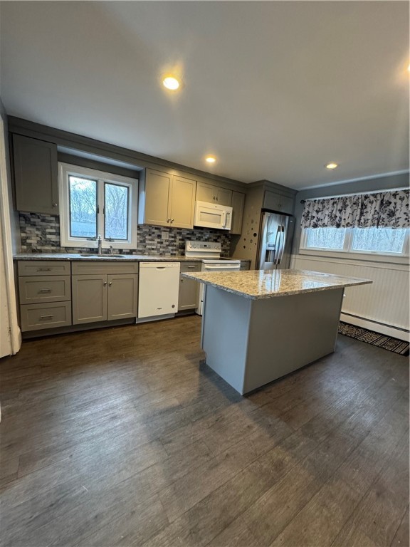 1100 Phenix Avenue Cranston, RI 02921 - Photo 2 of 8