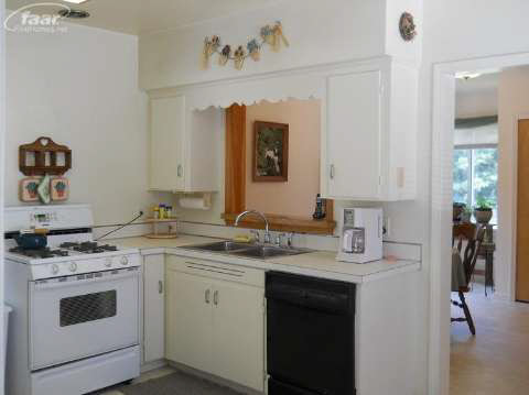 2384 West Frances Road Mount Morris, MI 48458 - Photo 4 of 29 20373277-3.JPG