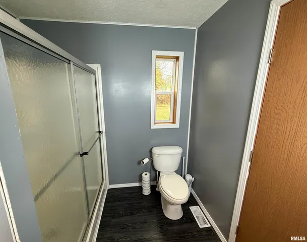 $114,900 | 90 Wheather Drive, Xenia, IL 62899