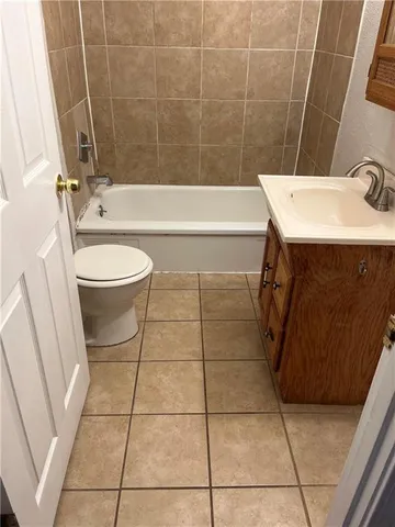 $1,800 | 3803 Derbigny Street, Metairie, LA 70001