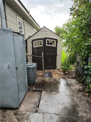 $1,800 | 3803 Derbigny Street, Metairie, LA 70001