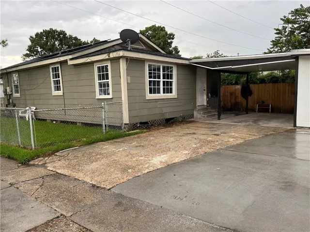 $1,800 | 3803 Derbigny Street, Metairie, LA 70001