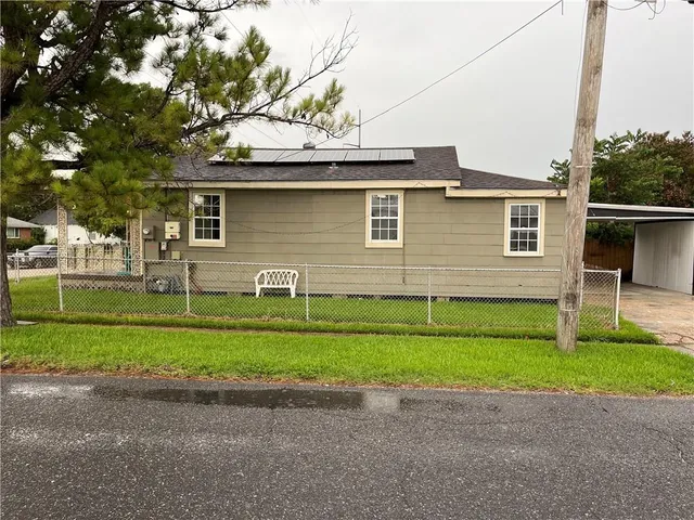 $1,800 | 3803 Derbigny Street, Metairie, LA 70001