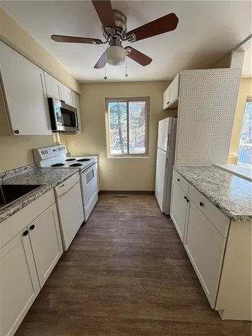 $2,500 | 207 Parkwood Drive, Cranberry Township, PA 16066