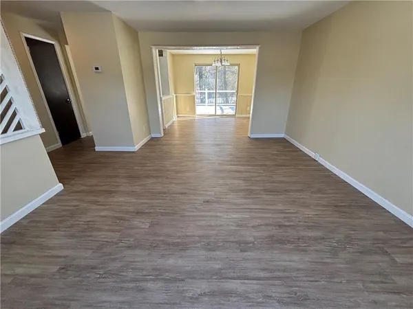 $2,095 | 207 Parkwood Drive, Cranberry Township, PA 16066