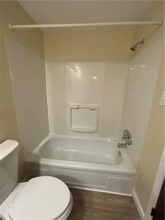 $2,095 | 207 Parkwood Drive, Cranberry Township, PA 16066