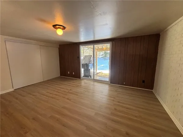 $2,095 | 207 Parkwood Drive, Cranberry Township, PA 16066