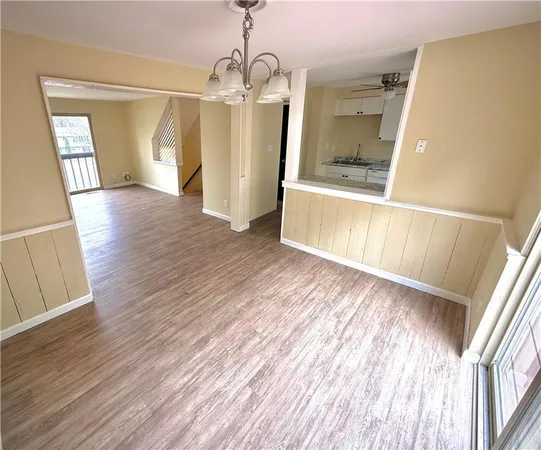 $1,900 | 207 Parkwood Drive, Cranberry Township, PA 16066