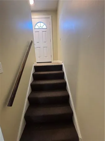 $2,095 | 207 Parkwood Drive, Cranberry Township, PA 16066