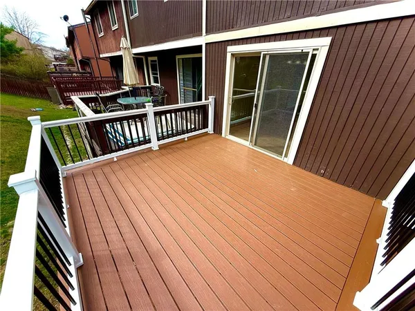 $1,900 | 207 Parkwood Drive, Cranberry Township, PA 16066