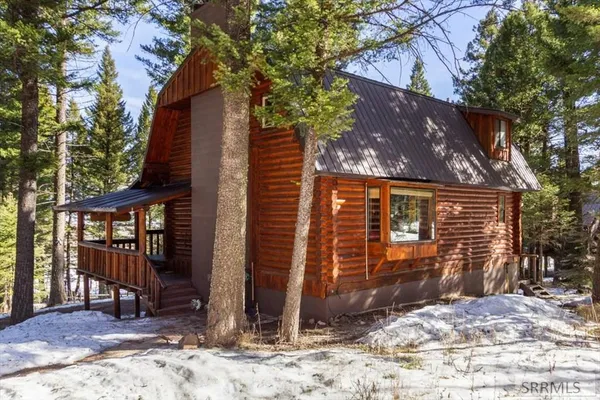 $995,000 | 3626 Meadow View Lane, Island Park, ID 83429