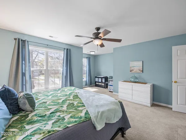 $394,500 | 135 Shellbank Drive, Sneads Ferry, NC 28460