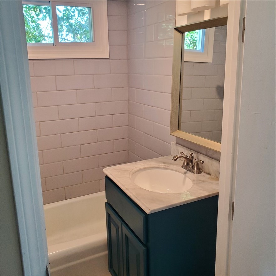 48 Constitution Street, Unit 2 Bristol, RI 02809 - Photo 10 of 15