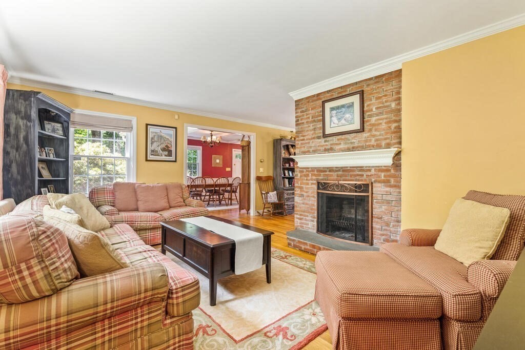 308 Middleton Road Boxford, MA 01921 - Photo 12 of 31 Gallery Image 12