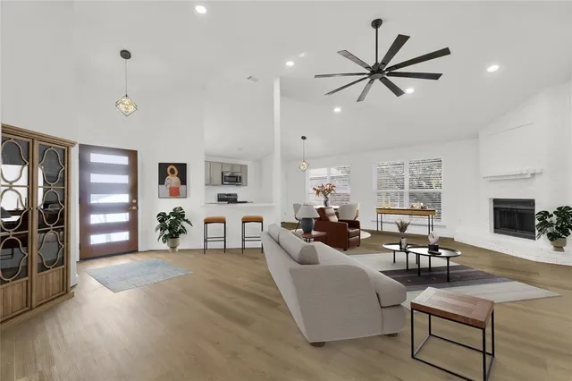 $289,900 | 403 Kalmia Drive, Arlington, TX 76018