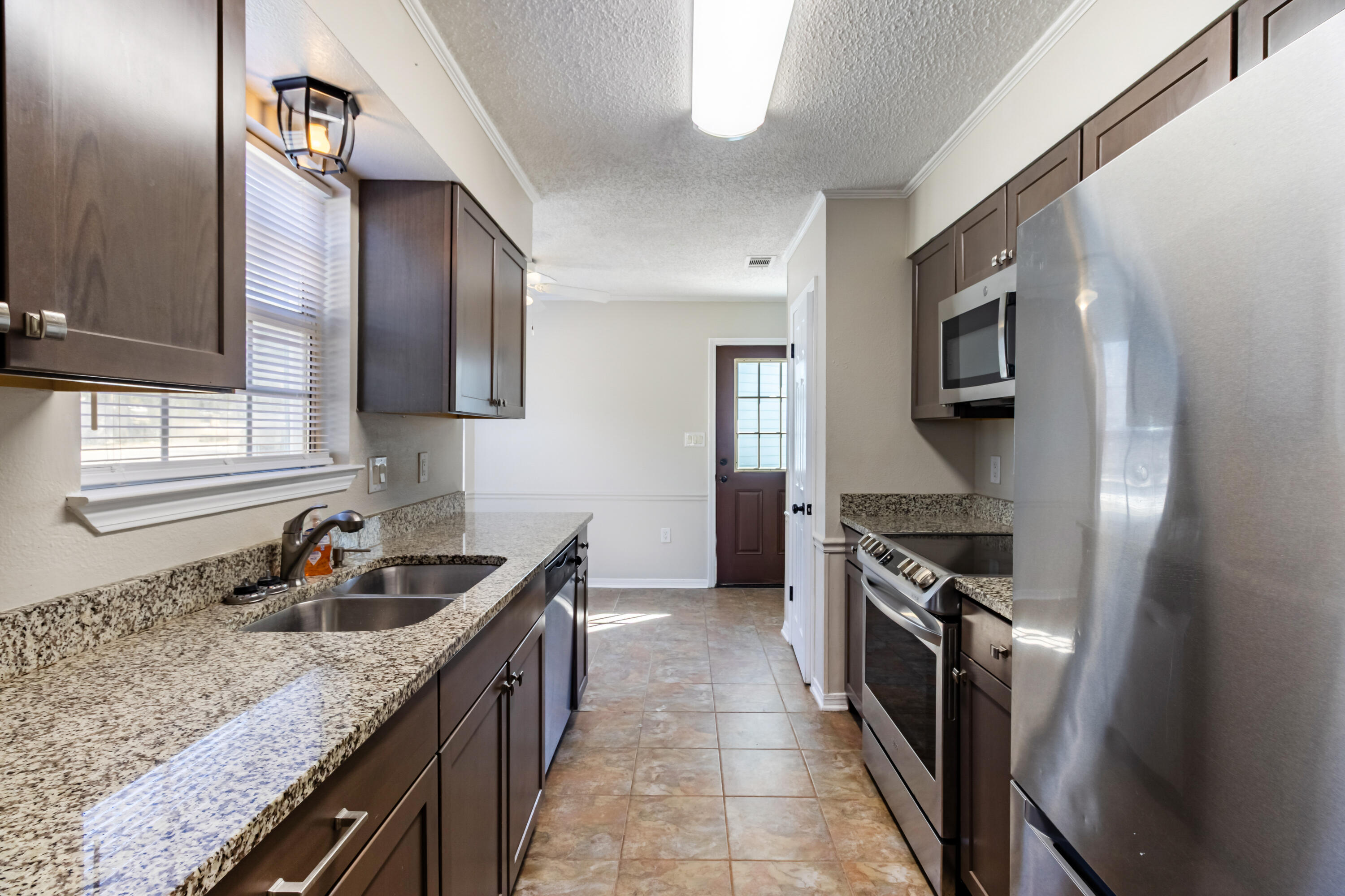 4565 Scarlet Drive Crestview, FL 32539 - Photo 11 of 32 d0698196-1980-4151-b782-a3ae26acd4bf - 0