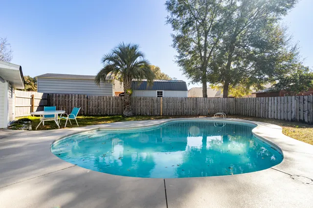 $335,000 | 4565 Scarlet Drive, Crestview, FL 32539