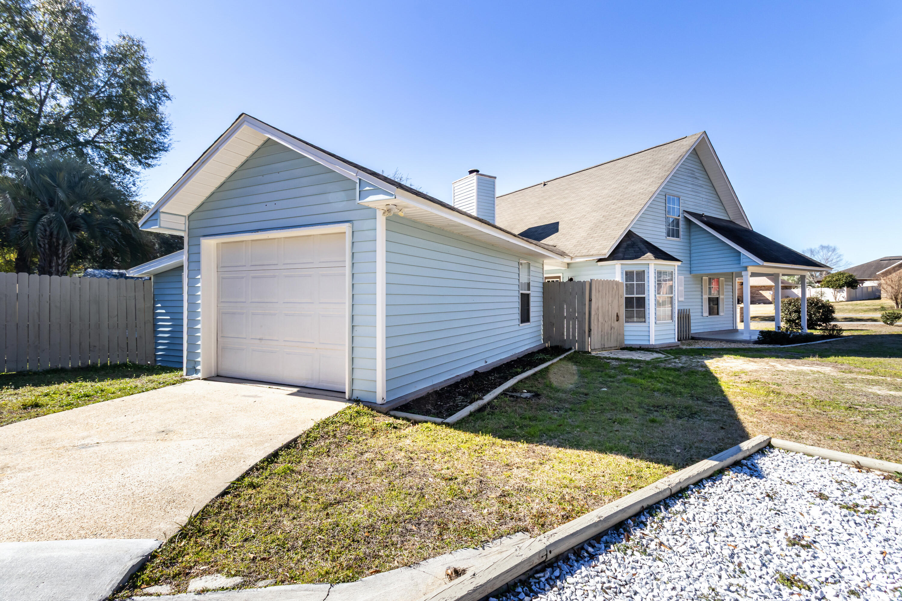 4565 Scarlet Drive Crestview, FL 32539 - Photo 8 of 32 d0698196-1980-4151-b782-a3ae26acd4bf - 0