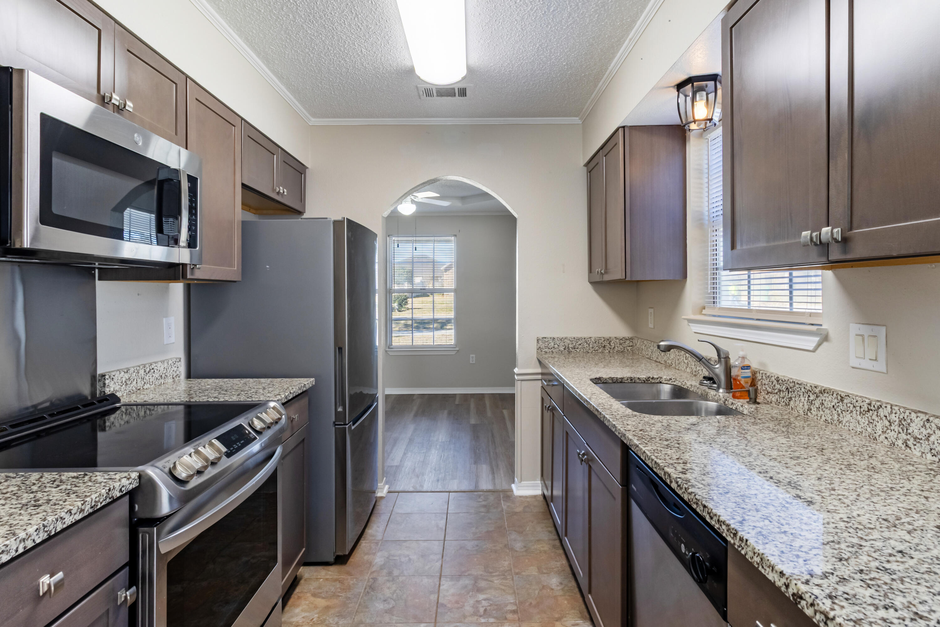 4565 Scarlet Drive Crestview, FL 32539 - Photo 10 of 32 d0698196-1980-4151-b782-a3ae26acd4bf - 0