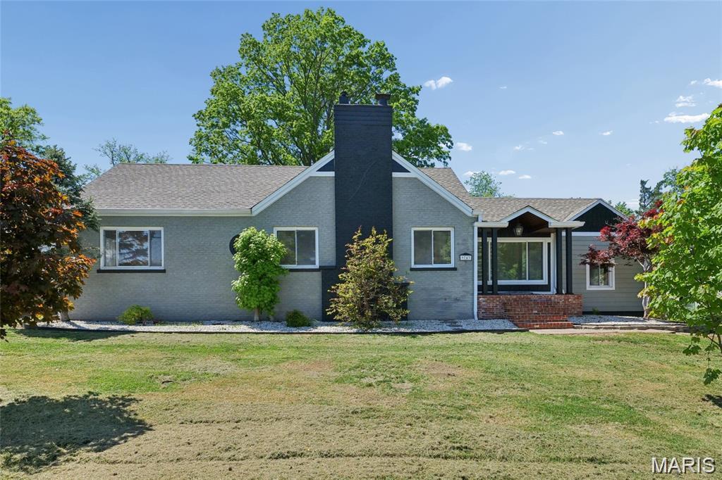9743 Tesson Ferry Road St. Louis, MO 63123 - Photo 1 of 18 Gallery Image 1
