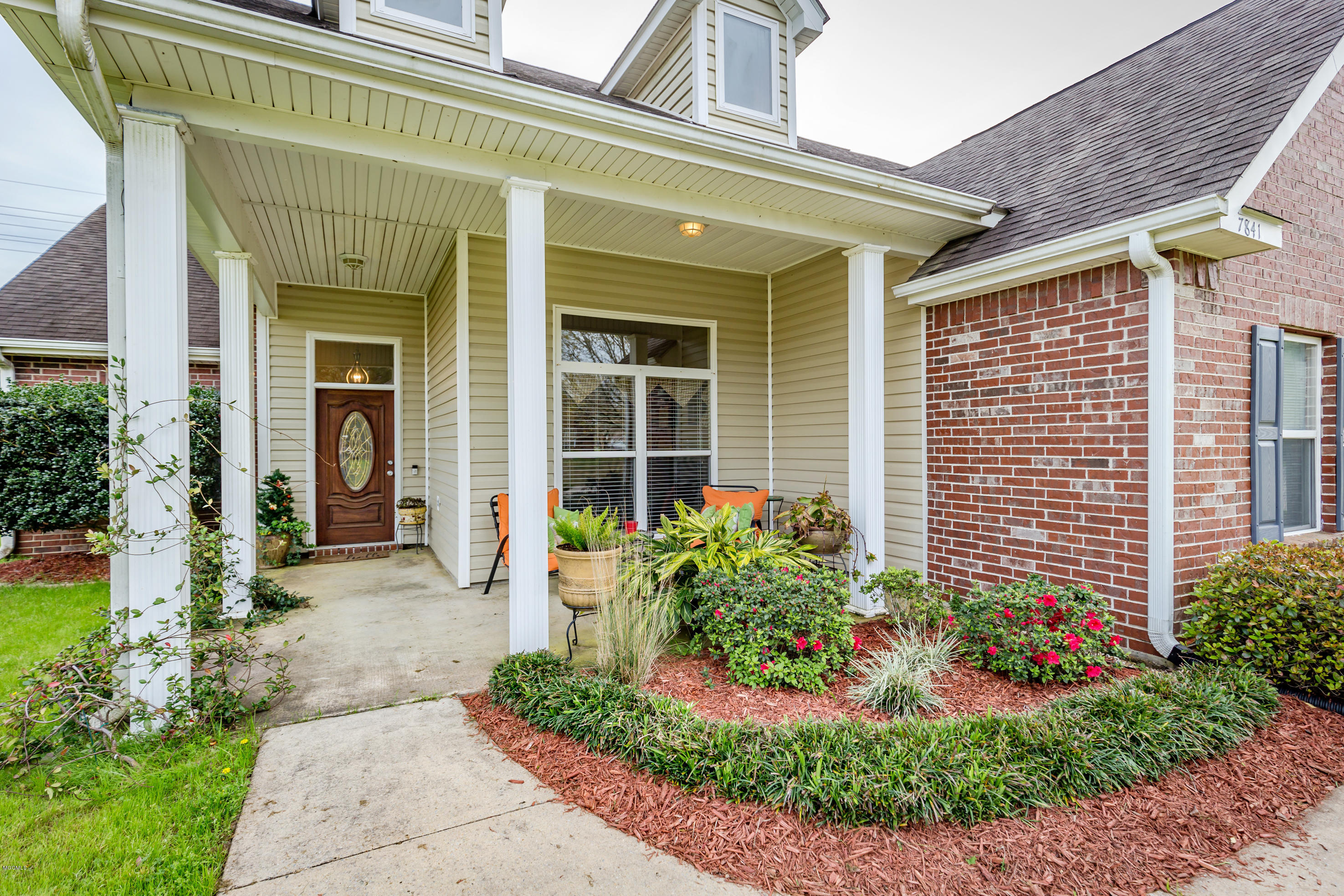 7841 Rue Morgan Ocean Springs, MS 39564 - Photo 3 of 45 IMG_2965