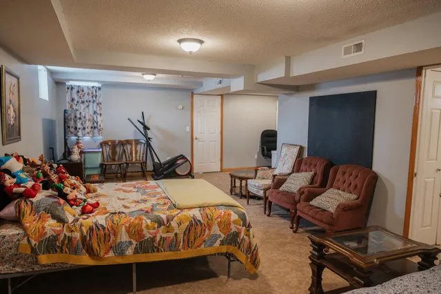 $184,000 | 226 South Linton Street, Blue Earth, MN 56013