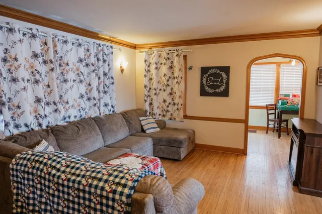 $184,000 | 226 South Linton Street, Blue Earth, MN 56013