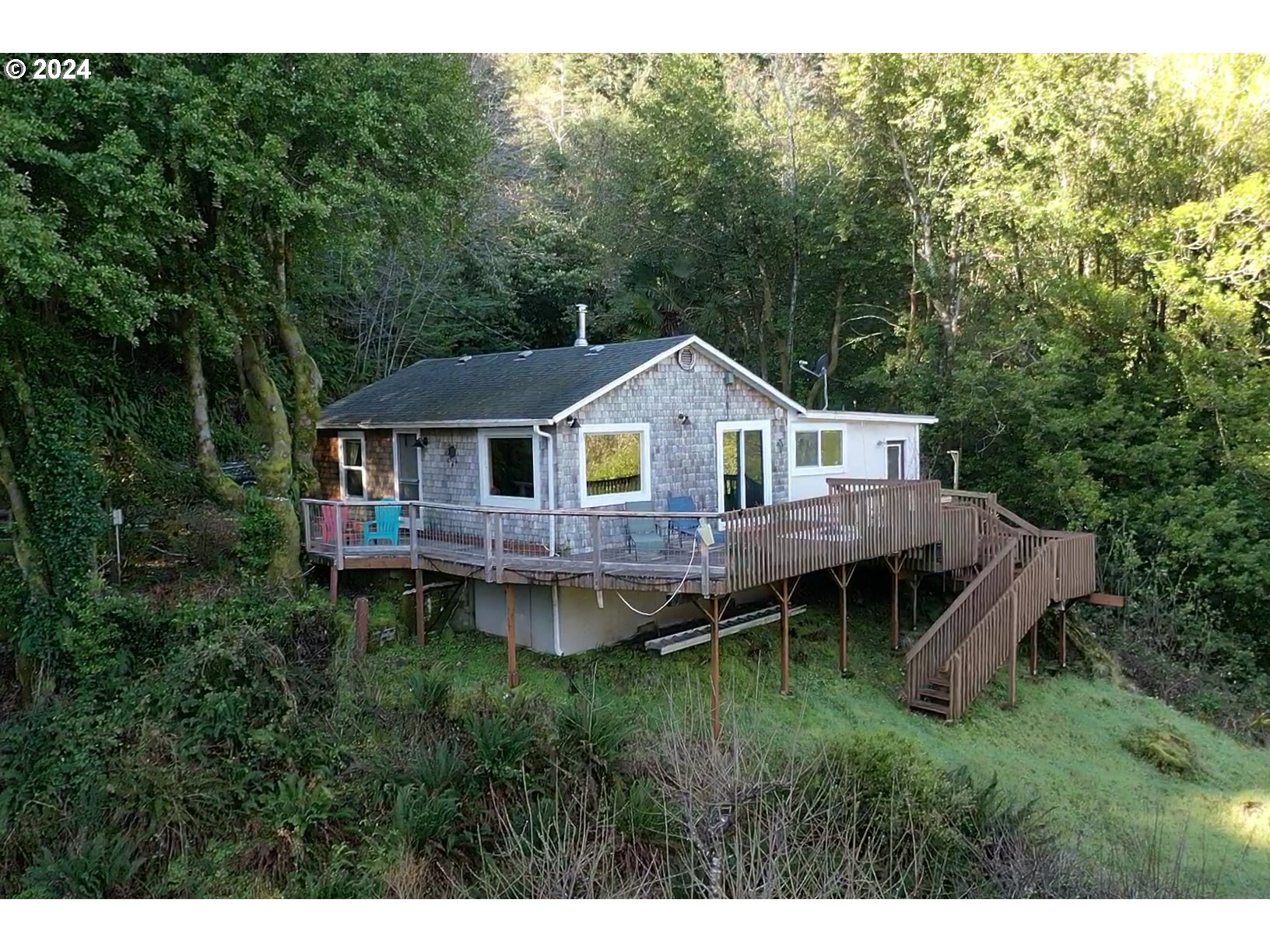 97033 Jerry's Flat Road Gold Beach, OR 97444 - Photo 30 of 46 Gallery Image 30