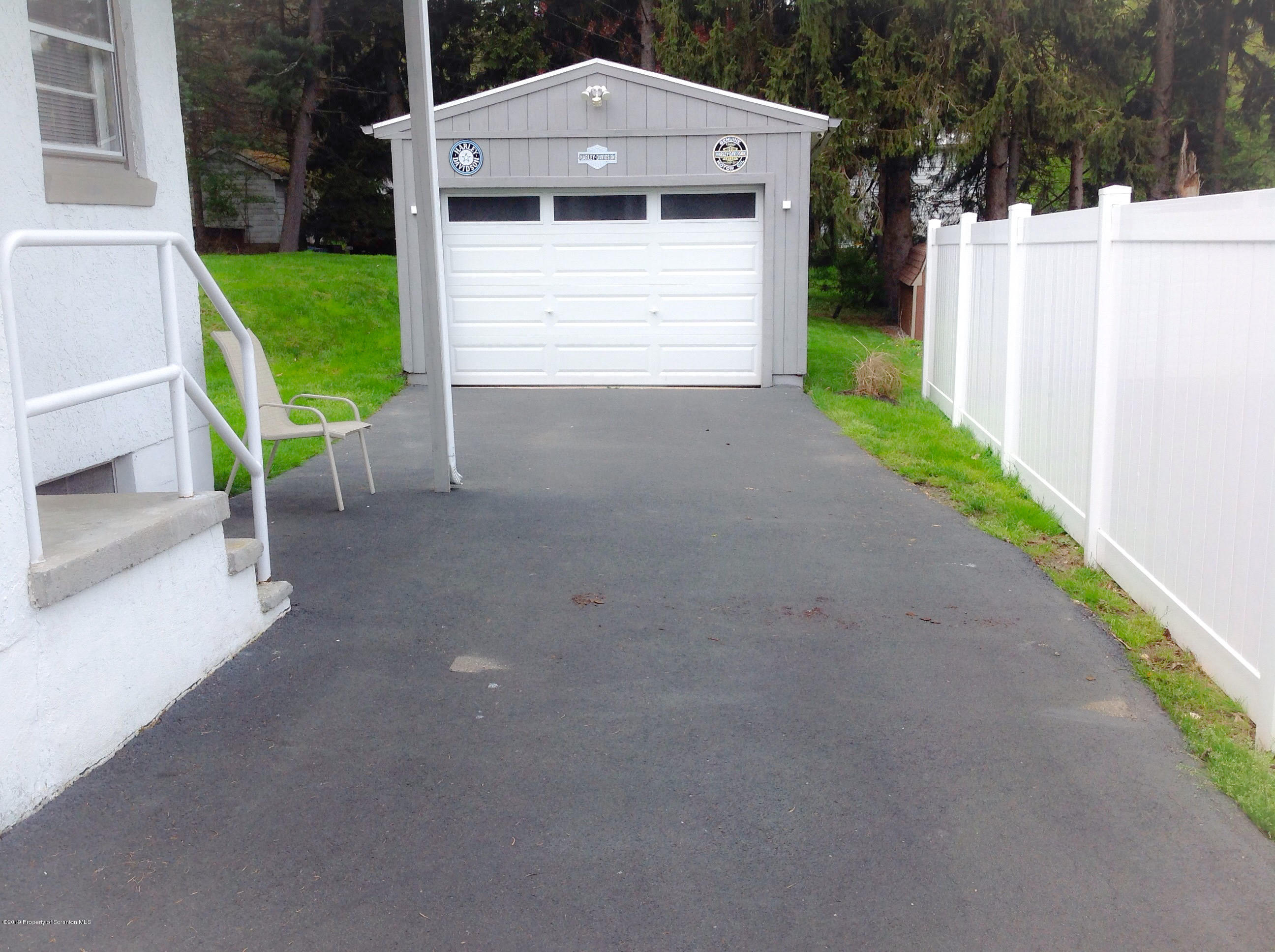 114 Ruth Avenue Clarks Summit, PA 18411 - Photo 4 of 13 Gallery Image 4