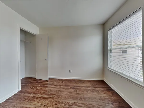 $1,995 | 20719 Dickinson Manor Lane, Cypress, TX 77433