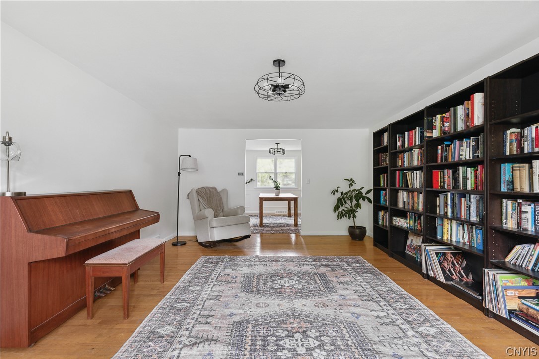 6317 Westerly Terrace DeWitt, NY 13078 - Photo 8 of 49