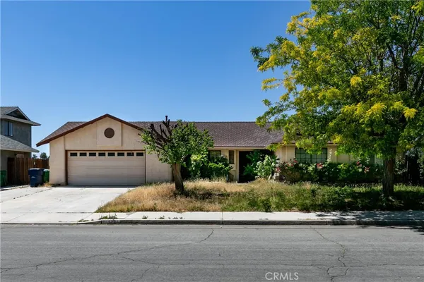 $379,000 | 45931 York, Lancaster, CA 93534
