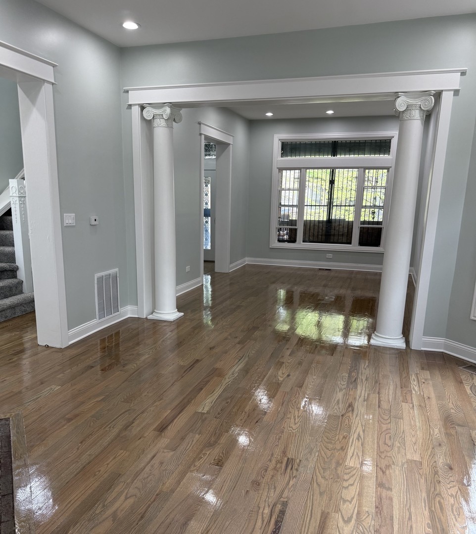 443 West 61st Place Chicago, IL 60621 - Photo 2 of 13