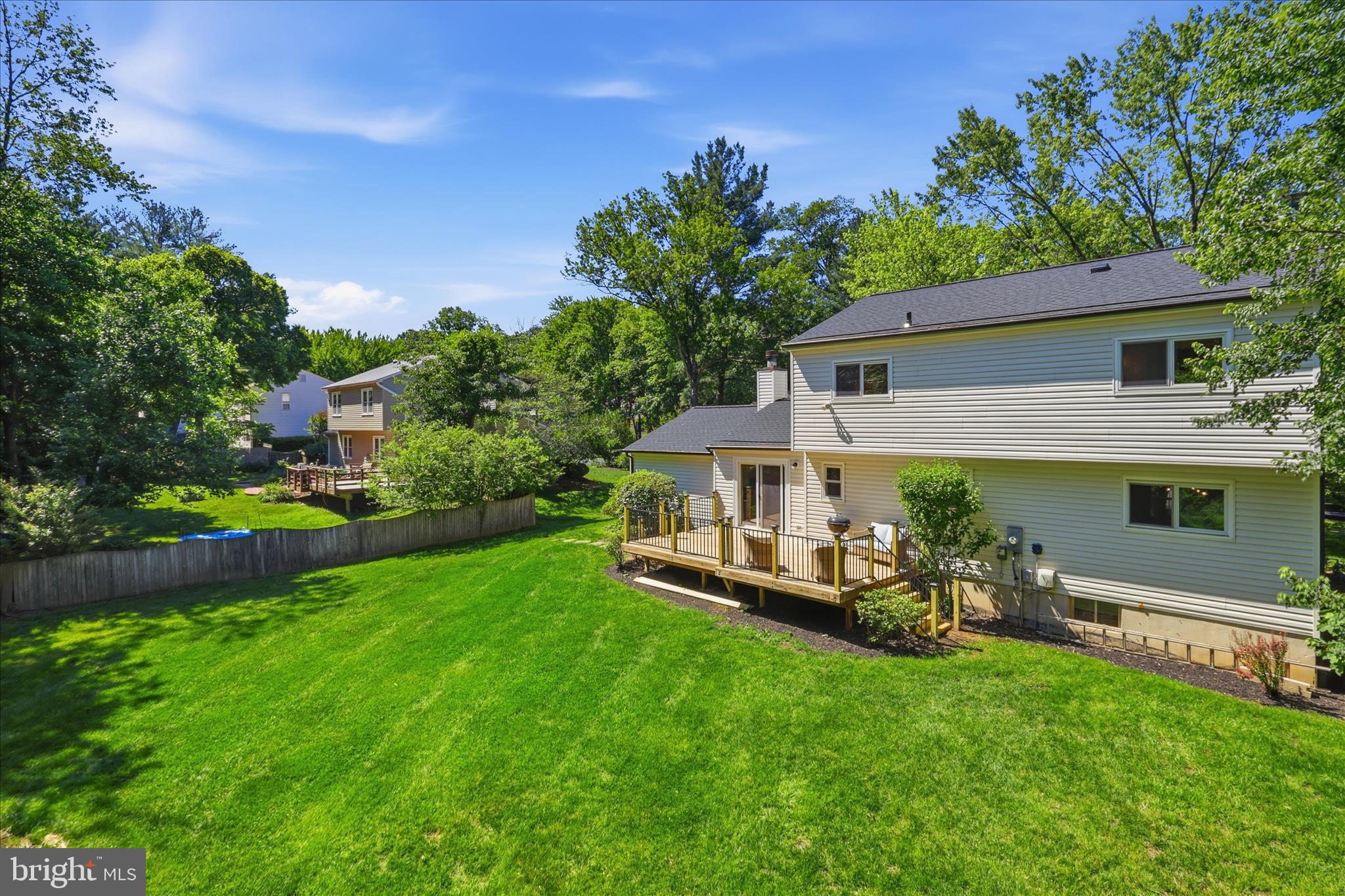 2412 Rosedown Drive Reston, VA 20191 - Photo 32 of 43