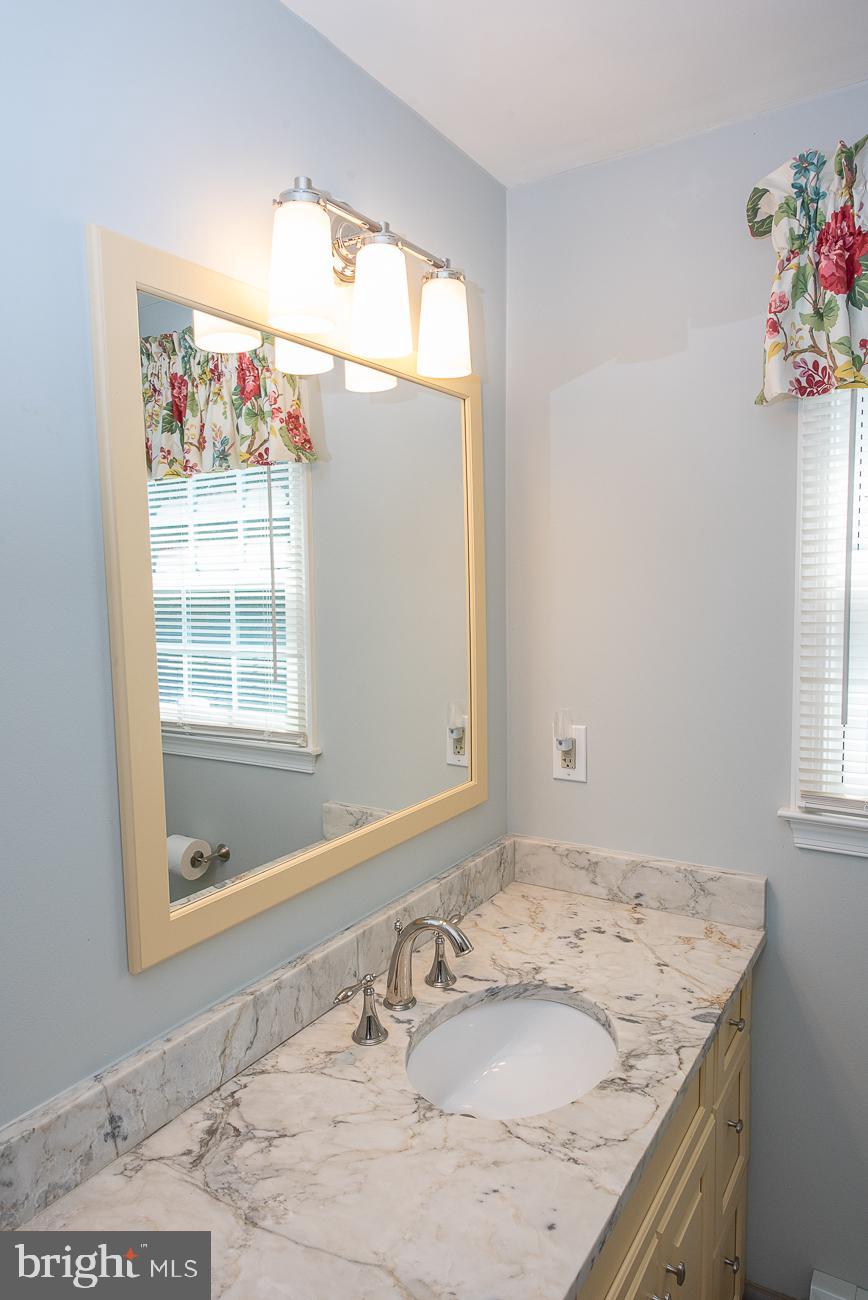 449 King Road West Chester, PA 19380 - Photo 36 of 63 Hall Bath