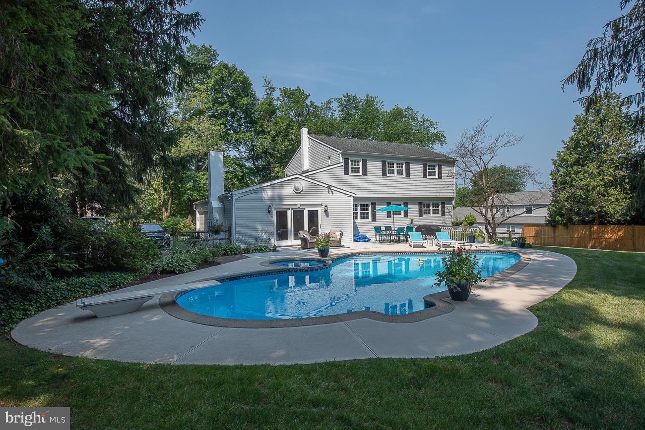 449 King Road West Chester, PA 19380 - Photo 43 of 63 Glorious Pool