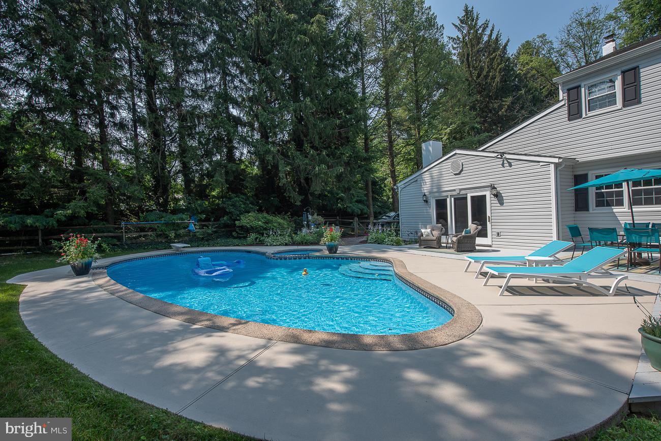 449 King Road West Chester, PA 19380 - Photo 49 of 63 Pool