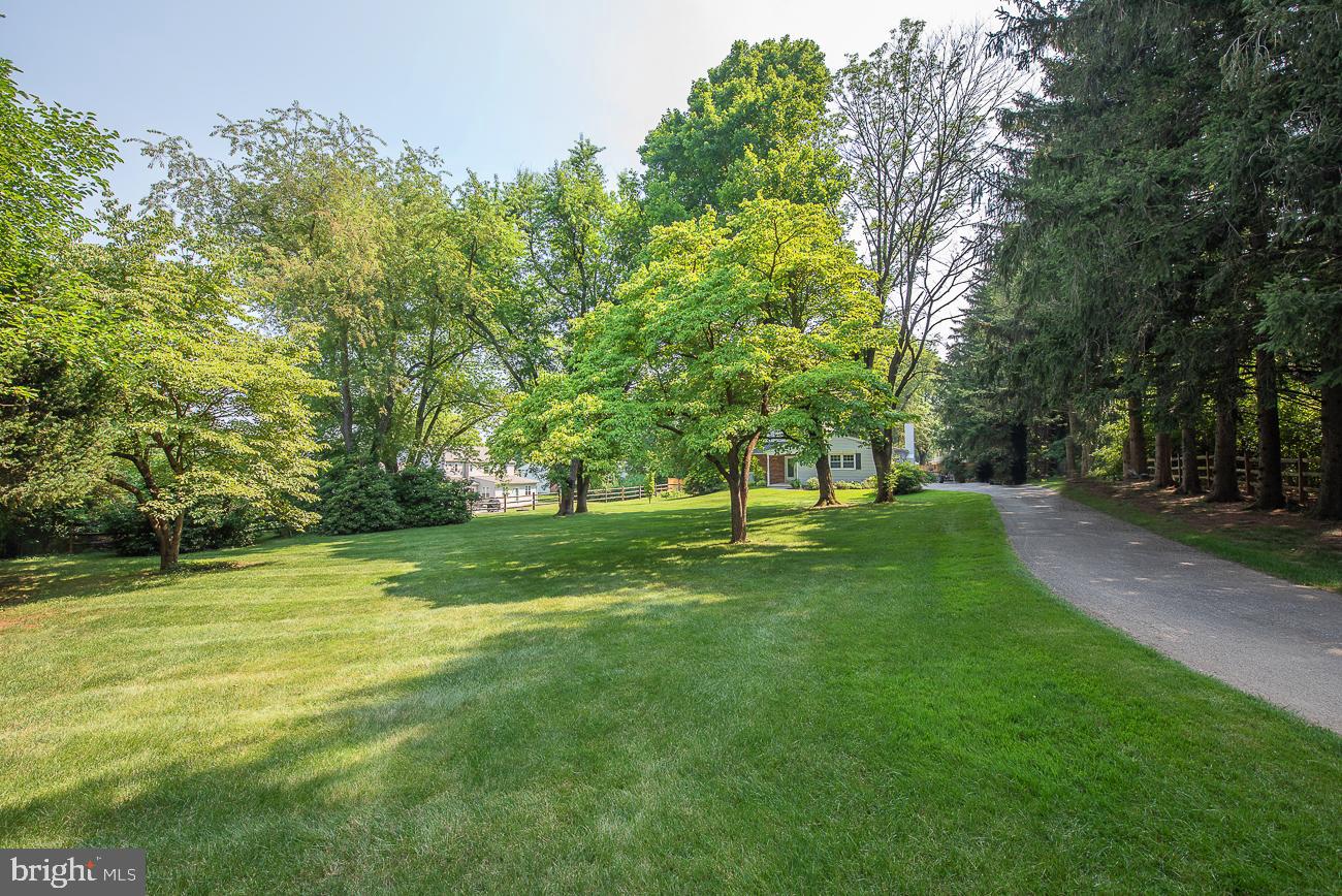 449 King Road West Chester, PA 19380 - Photo 60 of 63 Driveway