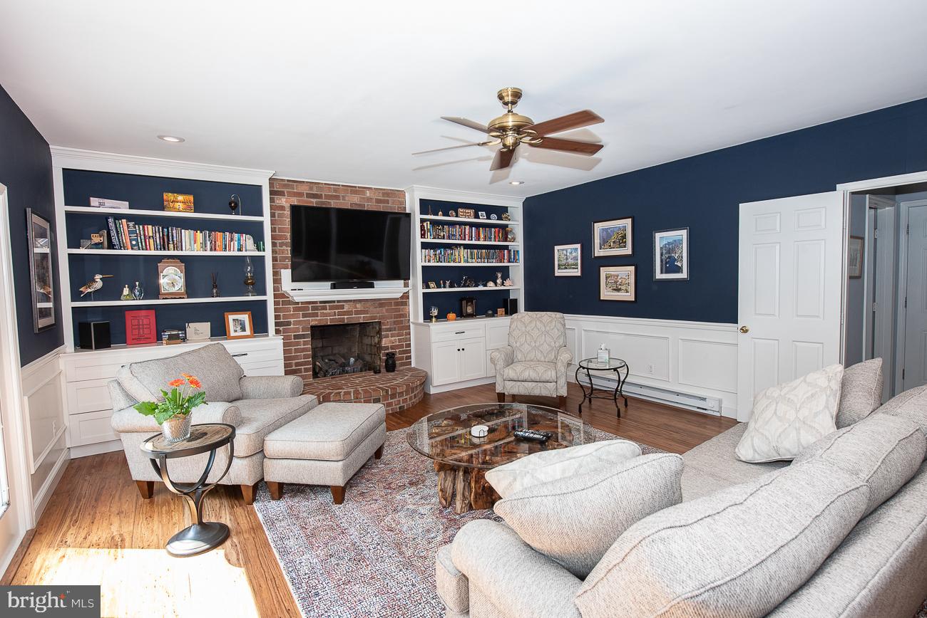 449 King Road West Chester, PA 19380 - Photo 10 of 63 Family Room