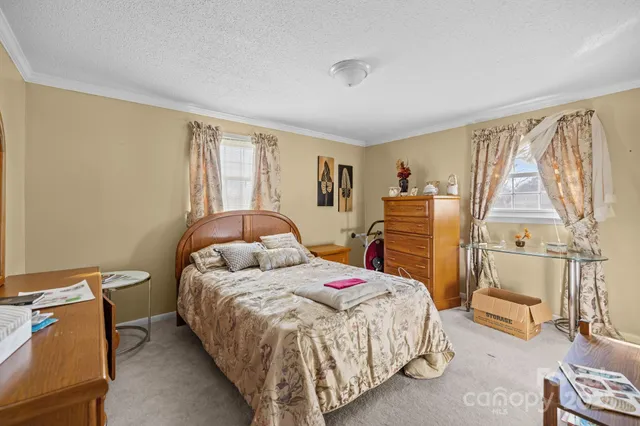 $245,000 | 1100 Avondale Road, Lowell, NC 28098