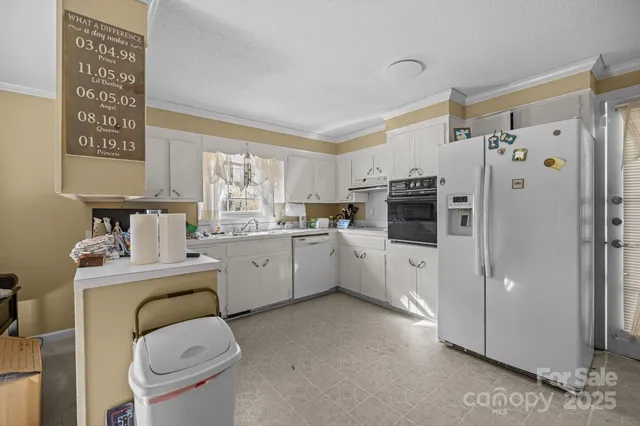 $245,000 | 1100 Avondale Road, Lowell, NC 28098