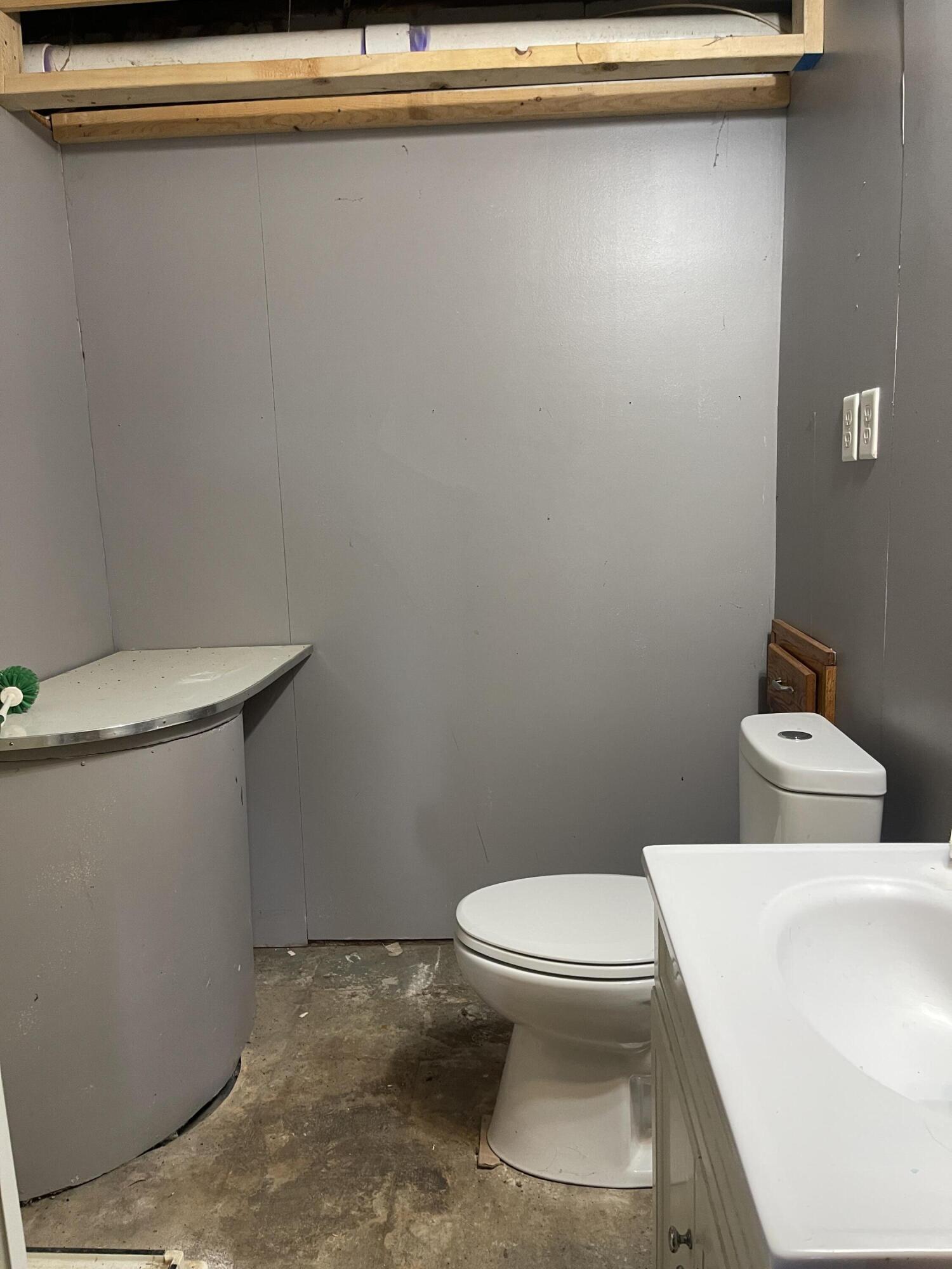 8534 Clough Road Parma, MI 49269 - Photo 20 of 33 IMG_5211