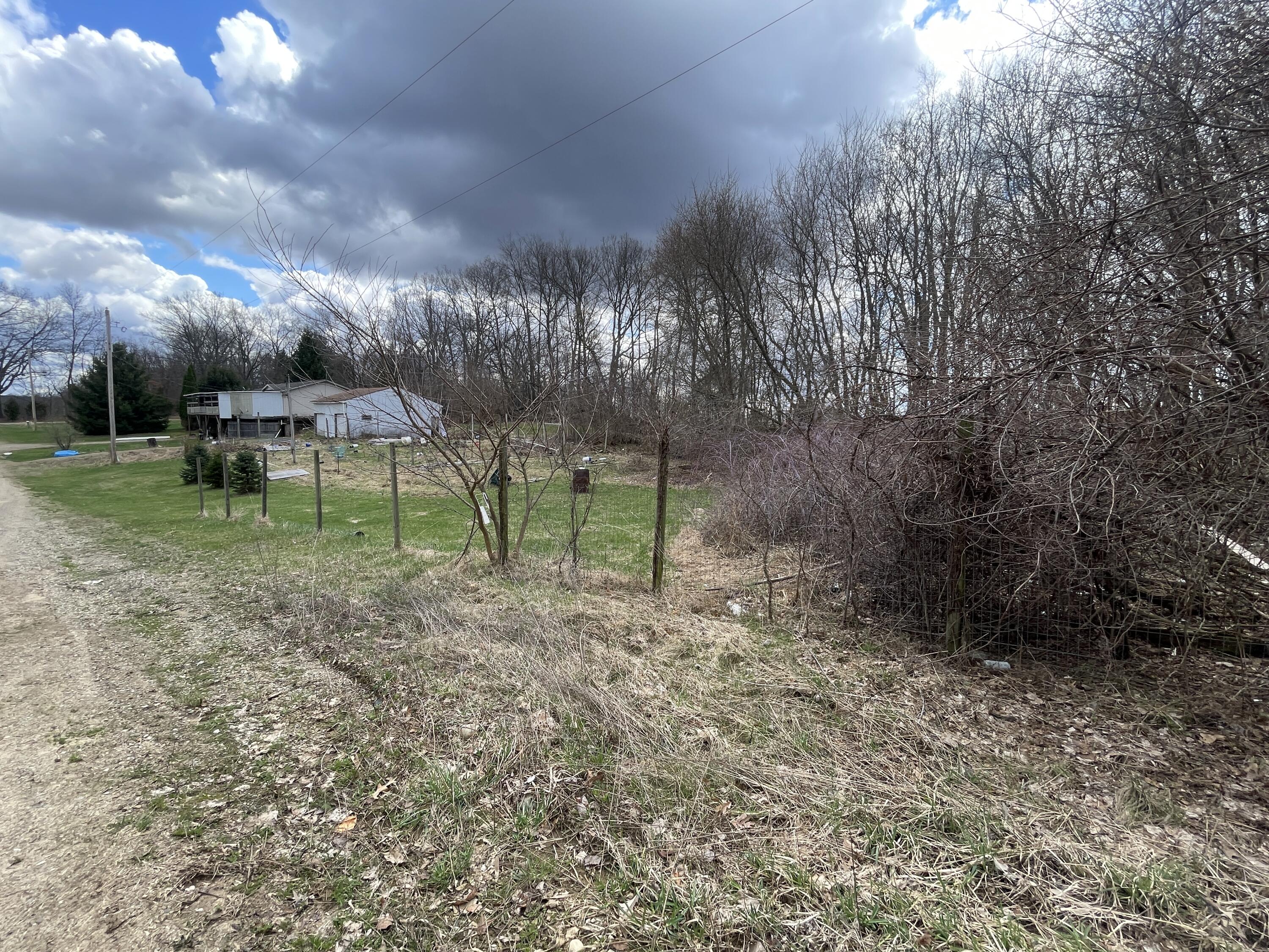 8534 Clough Road Parma, MI 49269 - Photo 32 of 33 IMG_5258