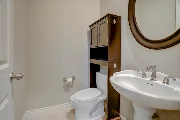 $2,900 | 9133 Creekstone Lake Drive, Houston, TX 77054