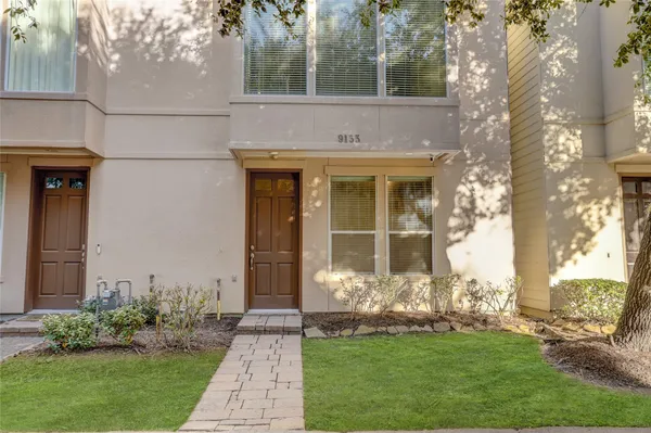 $2,900 | 9133 Creekstone Lake Drive, Houston, TX 77054