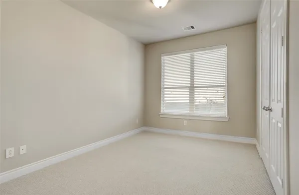 $2,900 | 9133 Creekstone Lake Drive, Houston, TX 77054
