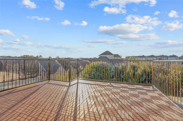 $2,900 | 9133 Creekstone Lake Drive, Houston, TX 77054