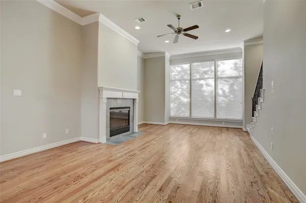 $2,900 | 9133 Creekstone Lake Drive, Houston, TX 77054